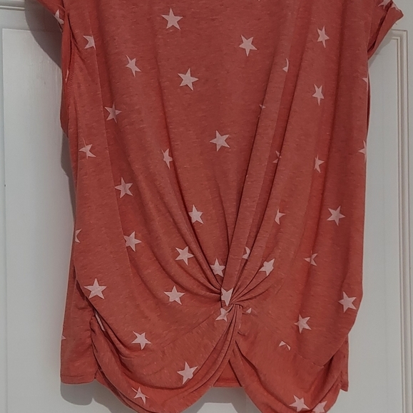 Lucky Brand Burnt Red Star Shirt NWOT - Picture 2 of 6